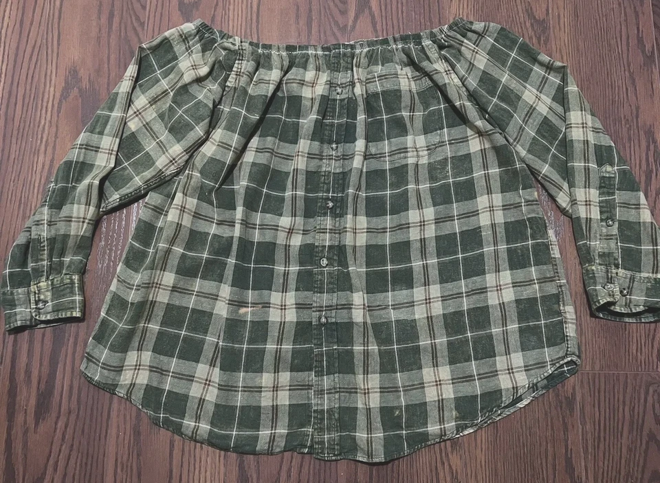 Top oscilante Urban Renewal Boho para mujer de franela a cuadros con hombros descubiertos manga 3/4 talla M/L Foto 2 de 4