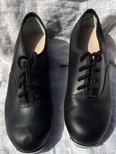 Black Lace-Up clogging Dance Shoes w/ Metal Plates Womens size 6