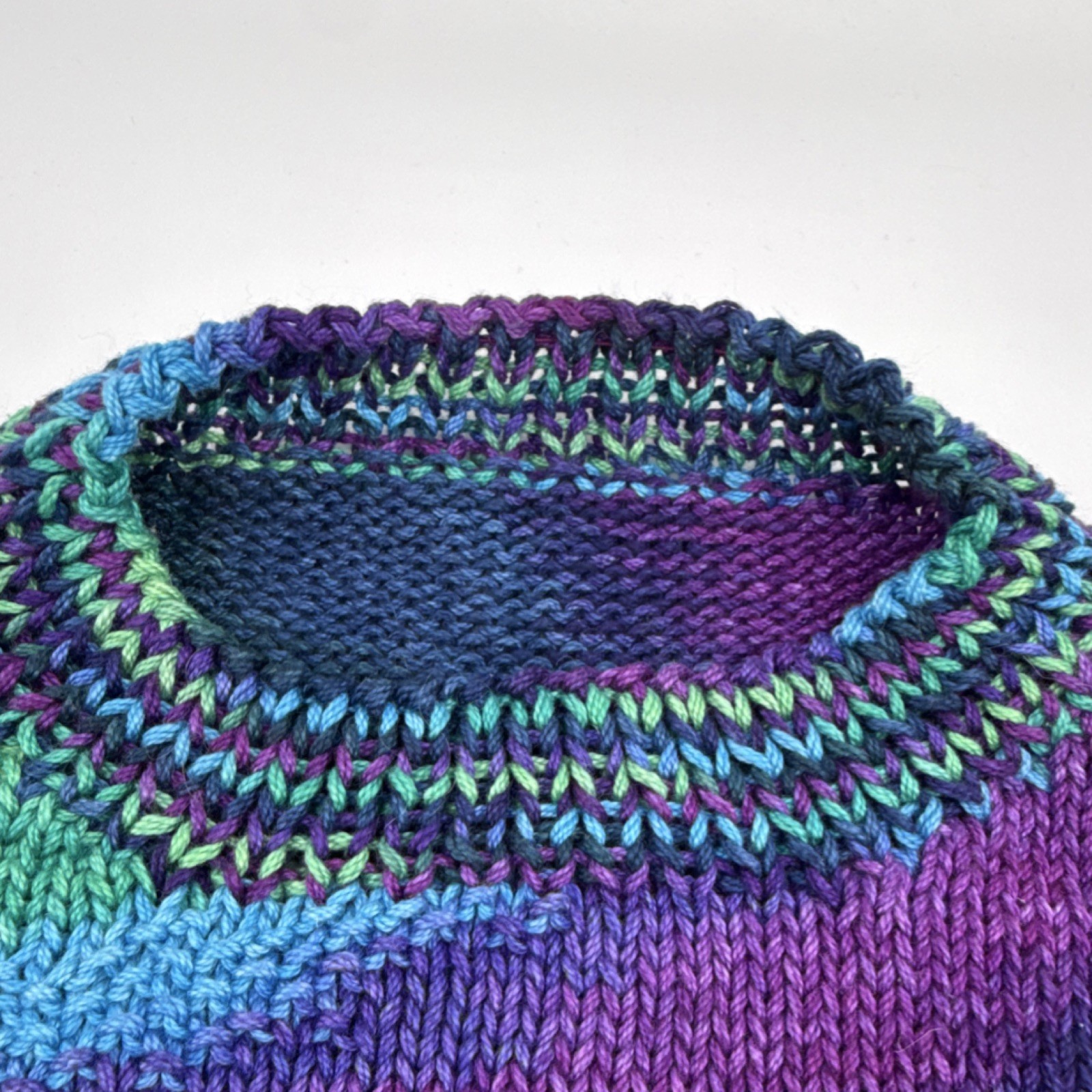 Handmade Multicolor Knitted Pullover Sweater Shor… - image 6