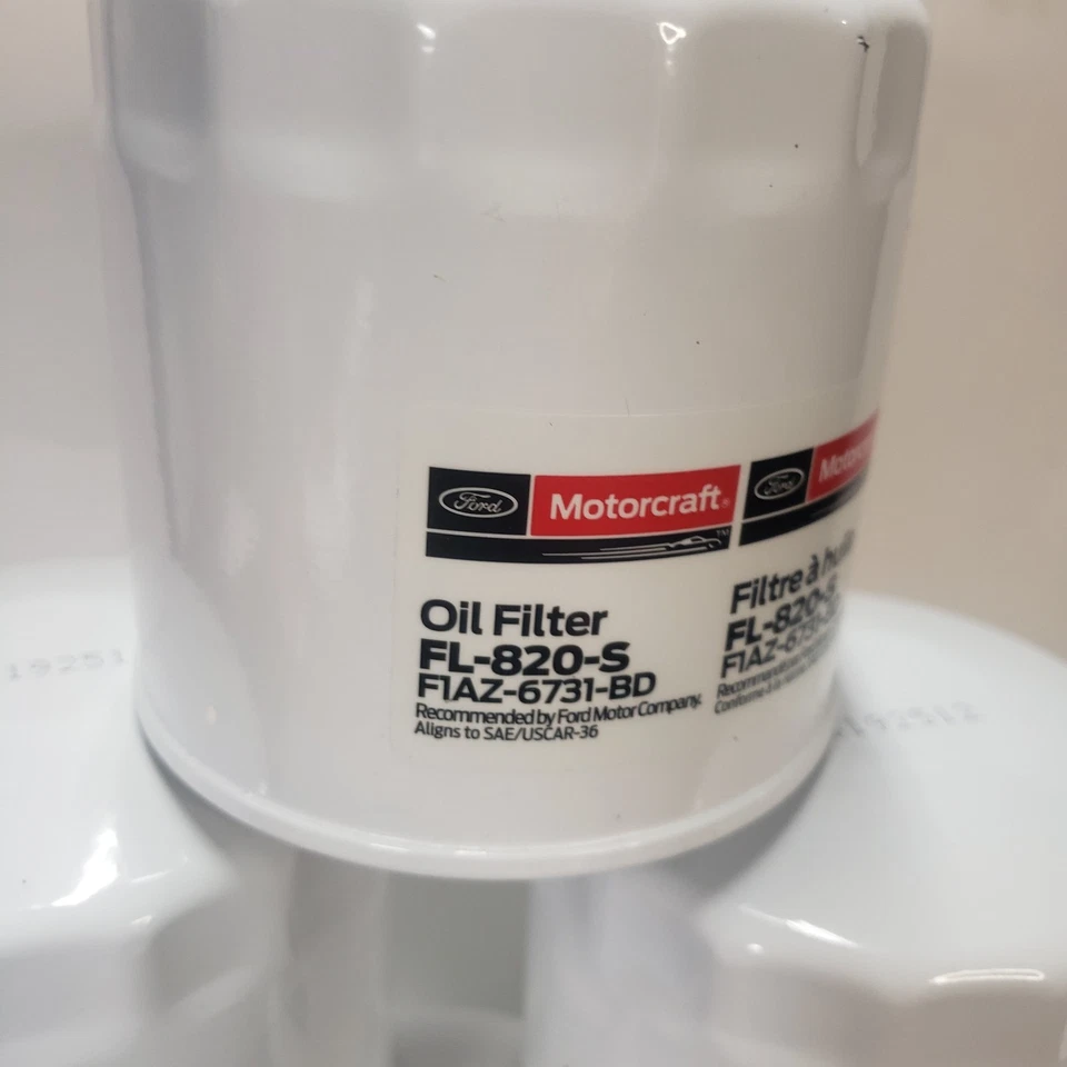 New Genuine Motorcraft FL-820S Oil Filter case of 12 - Image 3 of 3