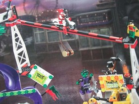 Lego 76035 DC COMICS SUPER HEROES ~ JOKERLAND ~ NISB retired  Batman  Penguin