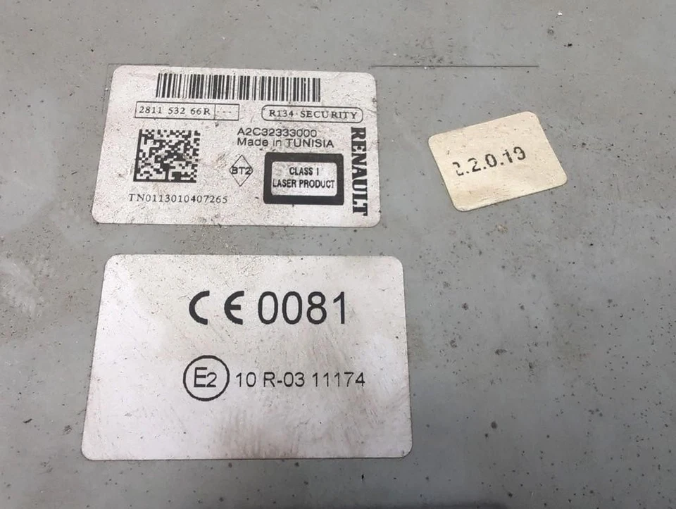 281153266R Autoradio RENAULT Megane 1.5 D 81KW 6M 5P (2013) Ersatz Used ( Nicht - Bild 4 von 4