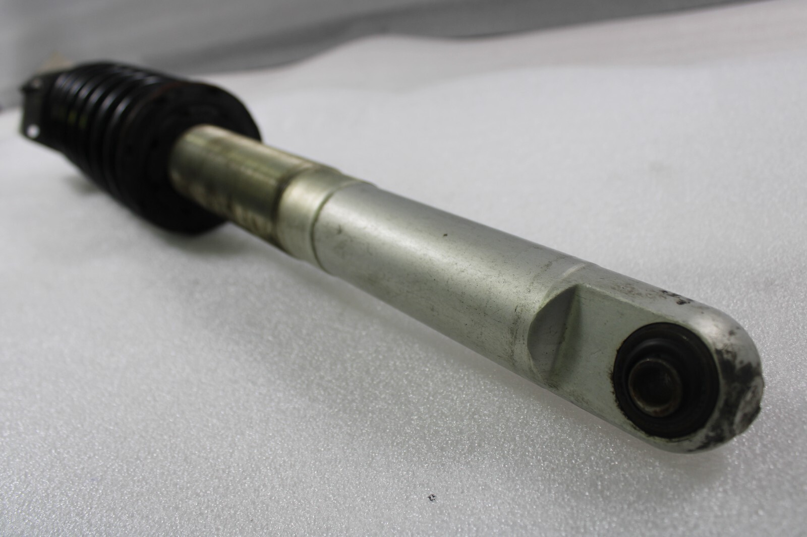 Maserati Quattroporte, Front Shock Absorber, Used, P/N 209806
