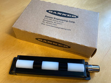 Banner TL30FGYRQ Flat Mount Three Colour Tower Light with Connector