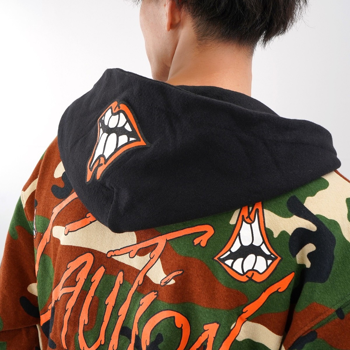 Authentic CHROME HEARTS Matty Boy RN#97729 Caution Zip Up