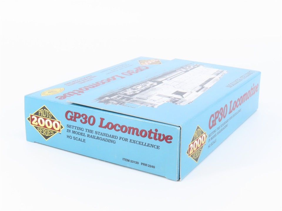 HO Scale Proto 2000 23120 PRR Pennsylvania GP30 Diesel Loco 2240 BAD