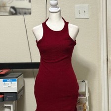 Elegant Burgundy Sleeveless Dress