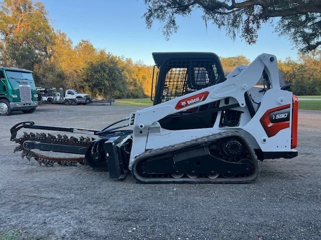 Bobcat T590 2014 minicargadora - lista para trabajar - pocas horas Foto 2 de 4