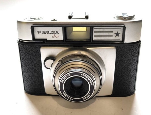 Cámara analógica 35mm   WERLISA STAR ( 571).