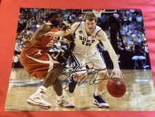 KYLE SINGLER SIGNED 11x14 PHOTO DUKE BLUE DEVILS PISTONS BASKETBALL COA AUTO