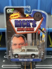 Greenlight 1997 Ford F-250 Truck Gold White 164 Scale Diecast Rare New