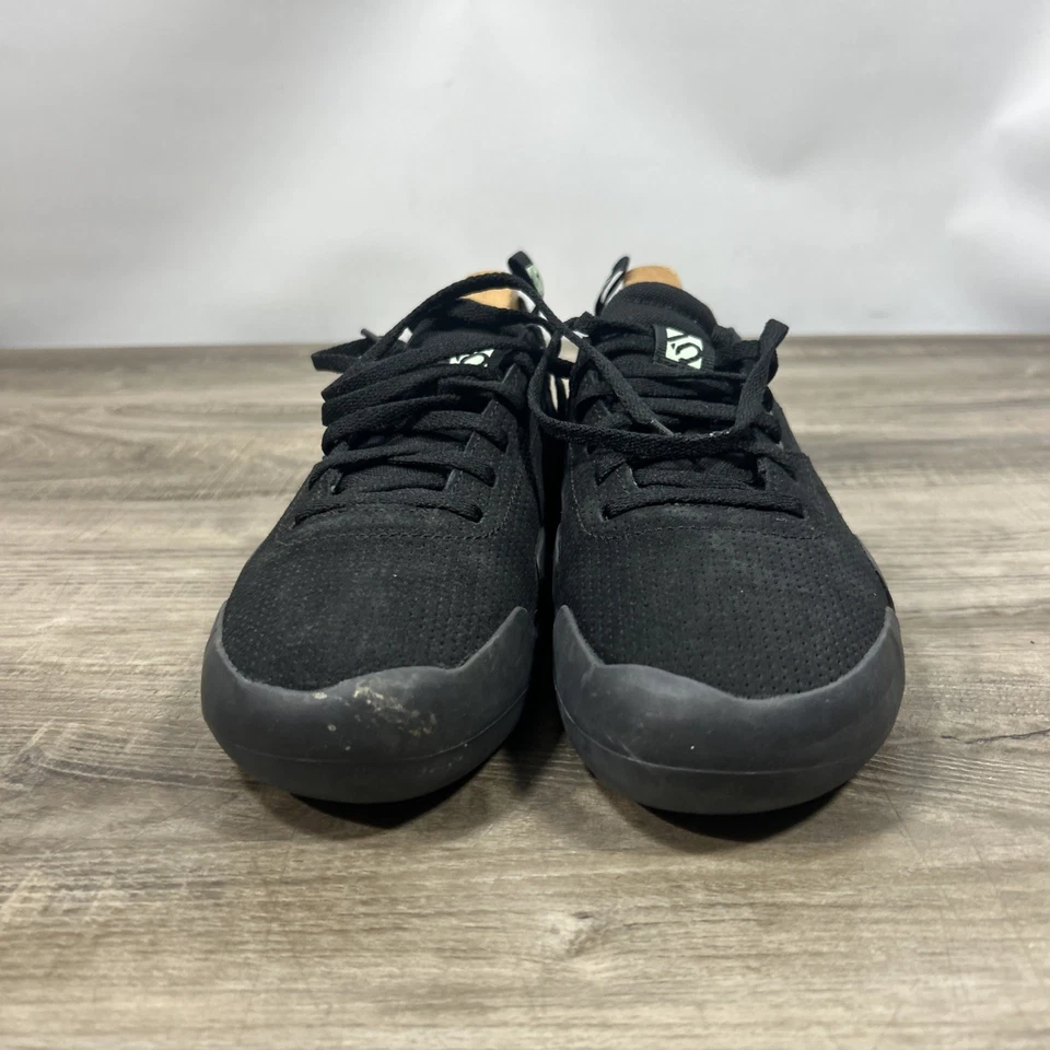 Five Ten Urban Approach Shoe Sizes 9 Men's - Black - Image 2 of 4