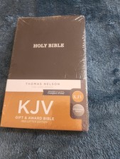 KJV Holy Bible – Gift & Award Edition, Black Imitation Leather, Red Letter Text