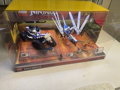 RARE! Original Lego Ninjago Display Case with Motion Lights for the COLLECTOR!