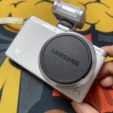 Samsung NX Mini 20.5MP Digital Point Shoot W/9-27mm Lens  Flash white 