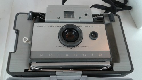Vintage Polaroid Automatic 103 Land Camera With Case - UNTESTED