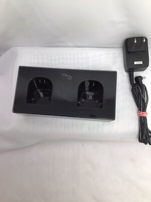 Rocketfish Nintendo Wii Dual Charge Station Dock RF-GWII1106