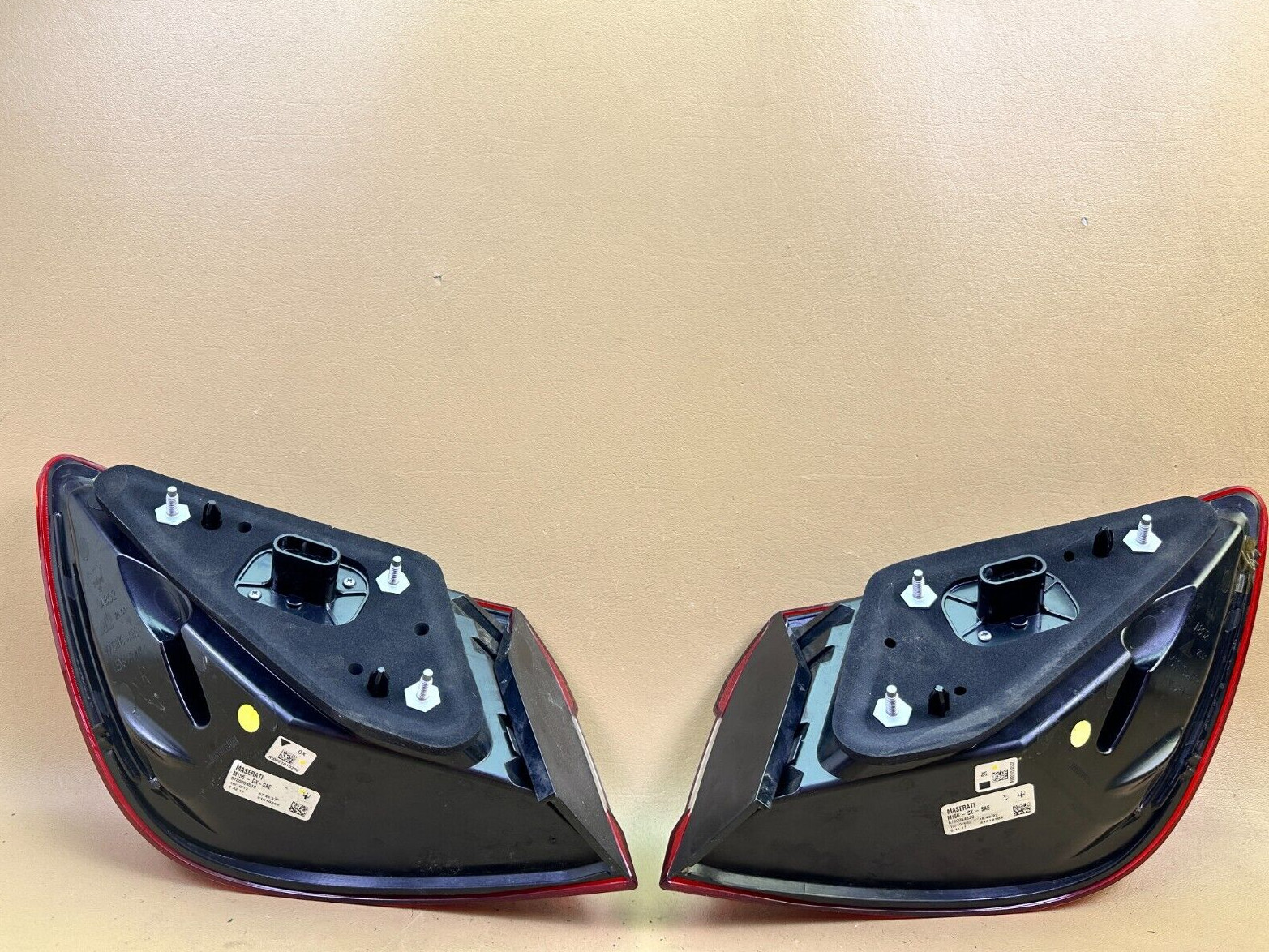 2014-2017 MASERATI QUATTROPORTE LEFT LH & RIGHT RH SIDE OUTER TAIL LIGHT SET OEM