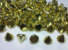 CraftbuddyUS 100pcs Flatback Acrylic 10mm Gold Cone Spike Studs, DIY