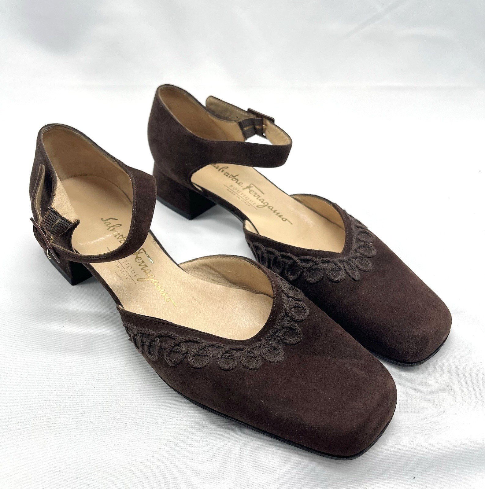 Ferragamo＊CALF SUEDE 21825368_53180899_600.jpg