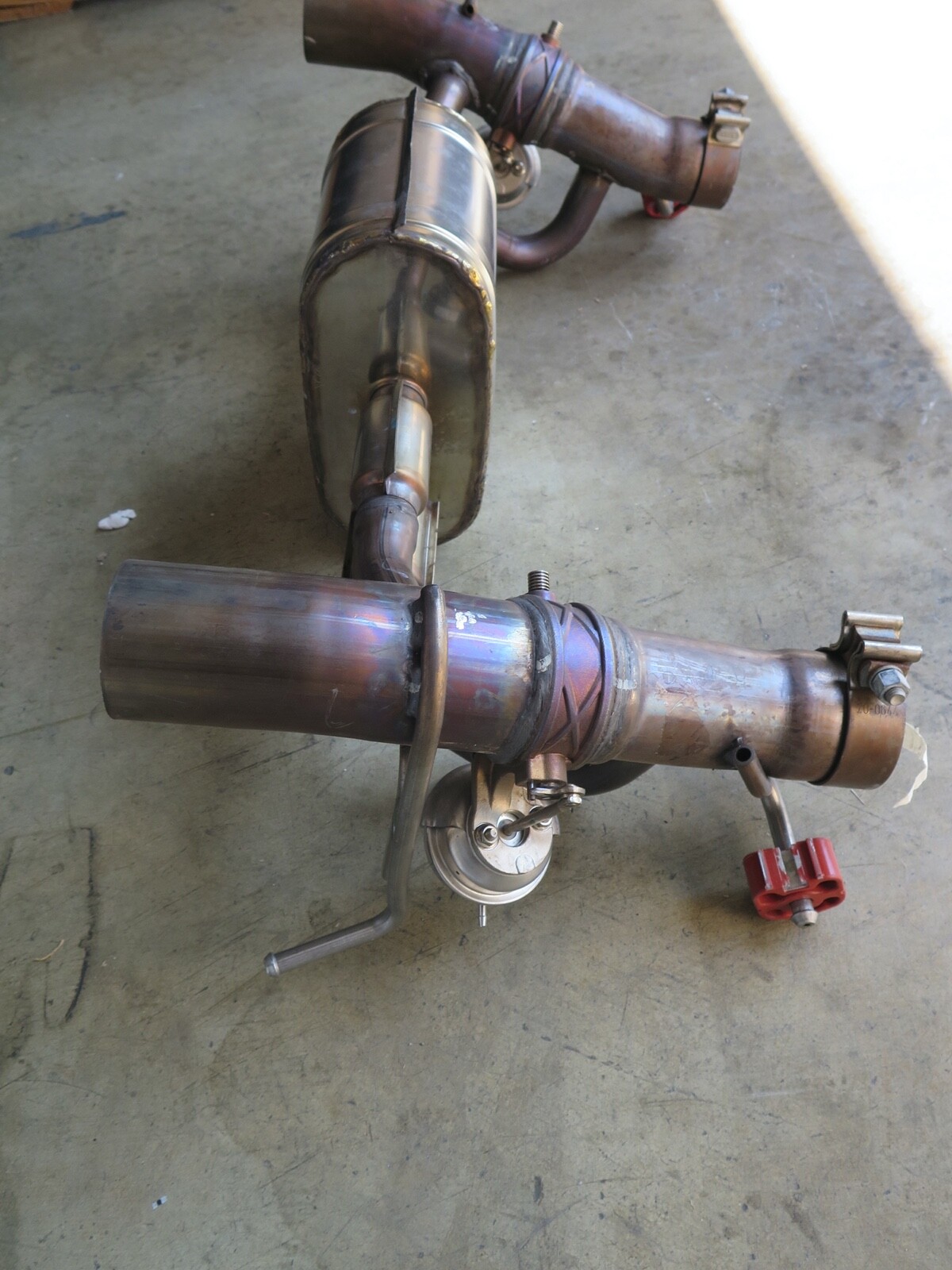 OEM Ferrari 488 GTB Spider Sport Muffler No Tips 324752.