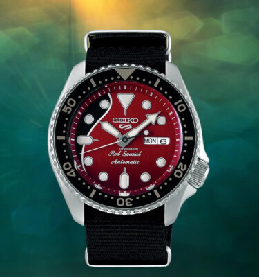 New Brian May Limited Edition Men's Watch Red Steel Seiko 5 Sports SRPE83 Auto
