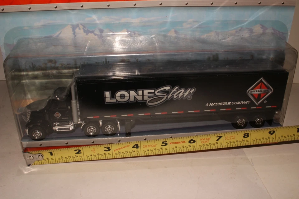 Matchbox International Lonestar con remolque de caja Foto 4 de 4