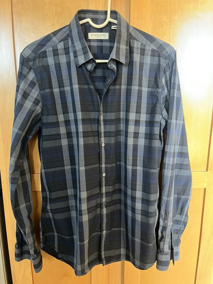 BURBERRY LONDON Mens Long Sleeve Button-Up Dress Shirt - Size Medium (M) - Navy BURBERRY LONDON Mens Long Sleeve Button-Up Dress Shirt - Size Medium (M) - Navy