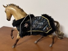 Breyer Happy Holiday Horse 2023 Highlander Beautiful Buckskin Warmblood 10 Inch 