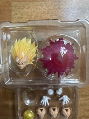 Red Bolt Studio SSJ3 Daima Vegeta Headsculpt with Blast Effects