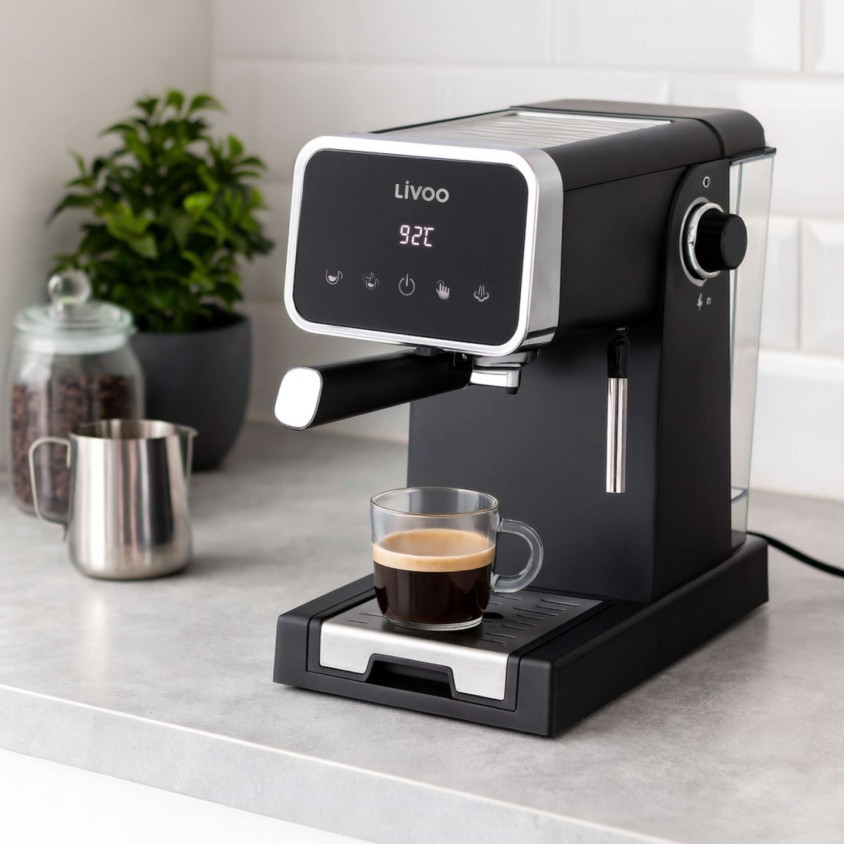 Cafetière expresso 20 bars tactile LIVOO pour mousse de lait onctueuse