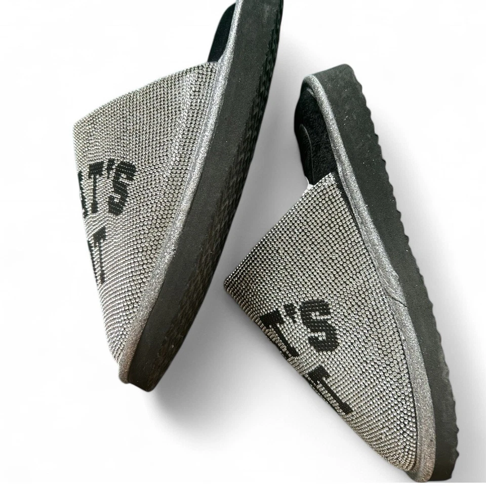 Nuevo con etiquetas Zapato sin cordones Paris Hilton Sliving estrás That’s Hot Sliver Y2K 2000s Foto 3 de 4