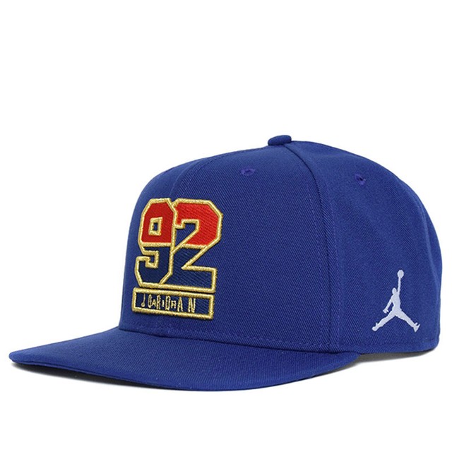 red and white jordan hat