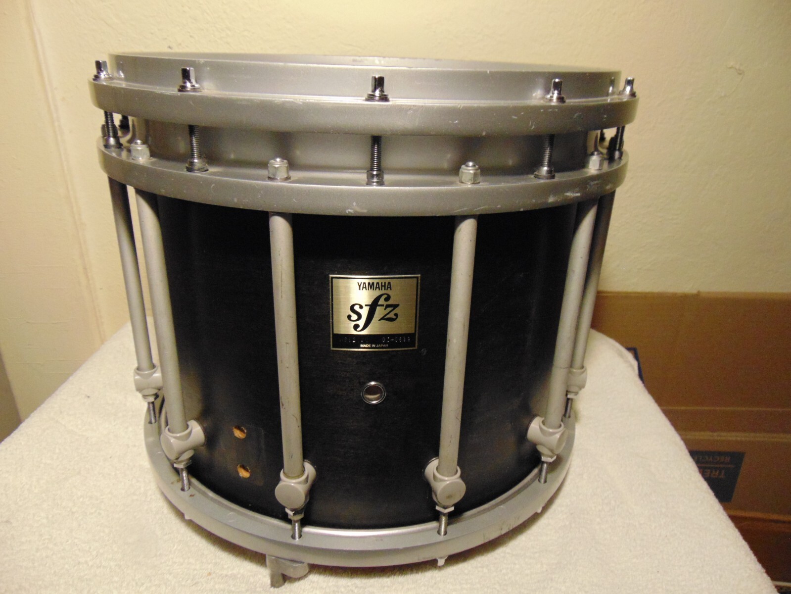 YAMAHA SFZ MARCHING SNARE DRUM eBay