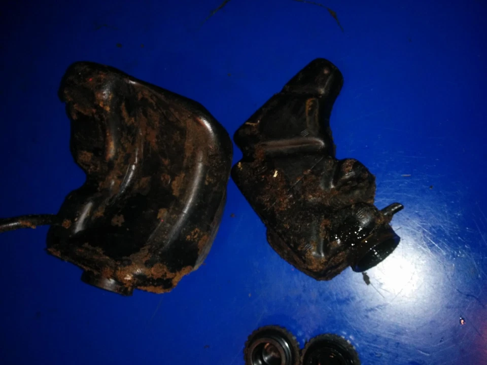 tank tanks fuel oil caps  craftsman 3.7 3.7/18" saw chainsaw - Image 3 of 3