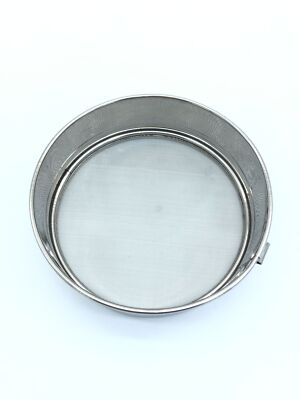 FACKELMANN 28313 Sieb, extra fein, Edelstahl, ideal für Quinoa, 18 cm, grau