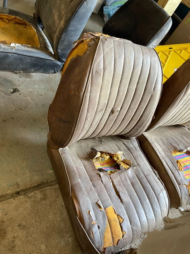 Dodge A-100 1965 camioneta pick-up OEM asientos con canastilla derecha izquierda necesita reparación recuperación Foto 2 de 4