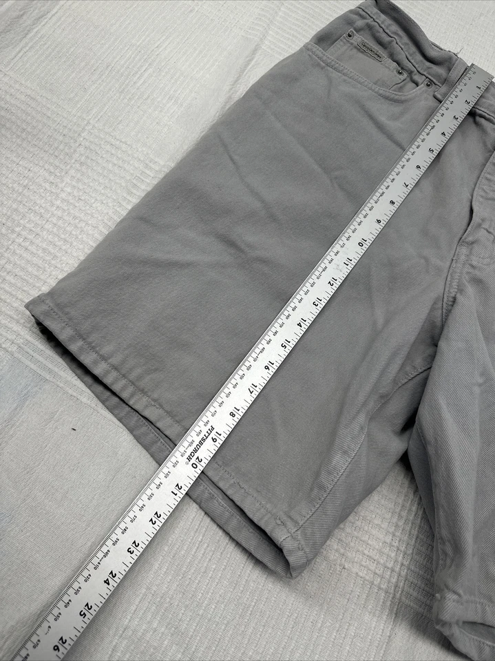 VINTAGE Calvin Klein Shorts Men’s Size 38 Easy Fit 5 Pocket Double Stone Wash - Image 3 of 4