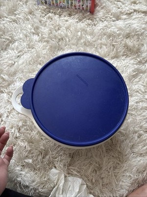 Vintage Tupperware 12 Cup 3 Liters White Thatsa, With Blue Butterfly Lid