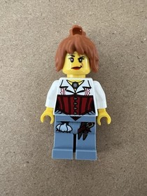 Lot of 5 Minifigs - Incl (3) Glow-in-the-dark Ghosts - 2012 Lego Monster Fighter