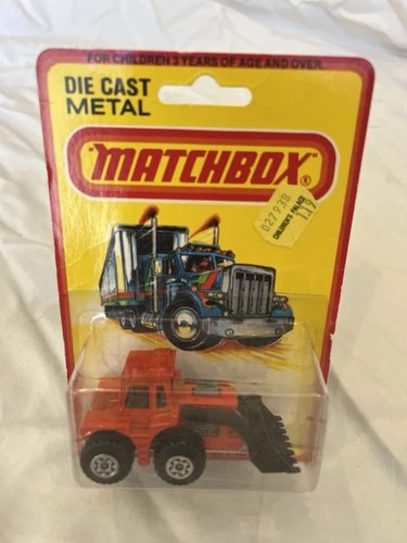 Vintage Matchbox Car, No. 29, Shovel Nose Tractor.