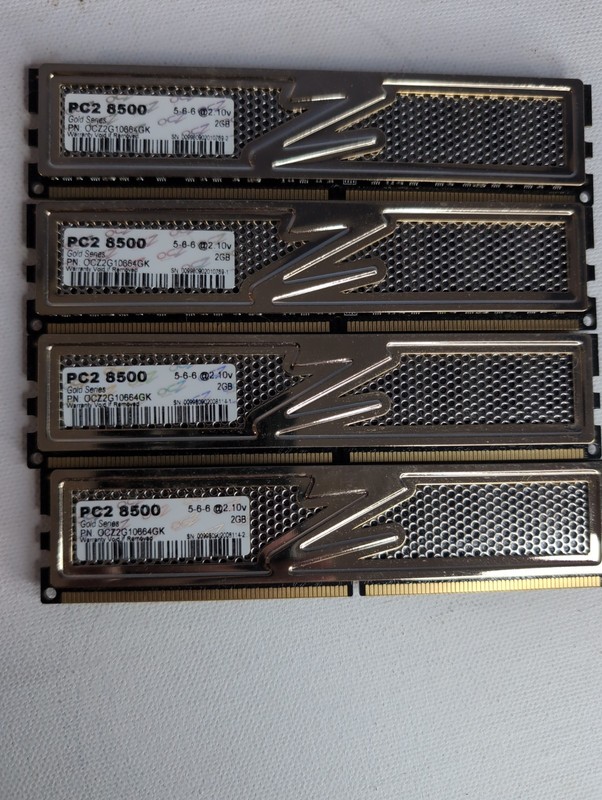 Lot Of 4 2GB (8gb) OCZ DDR2 1066MHz PC2-8500 Performance RAM Gold Desktop Gaming
