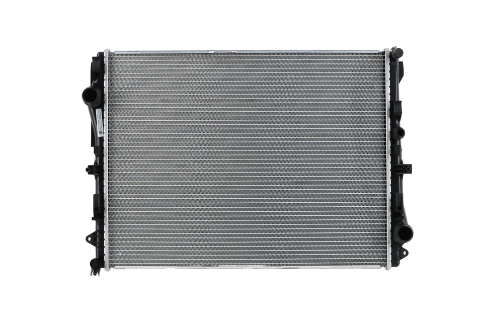 Aluminum Radiator for Mercedes-Benz S213 W213 W222 C238 GLC300 E400 S600 S65 AMG - Image 2 of 4