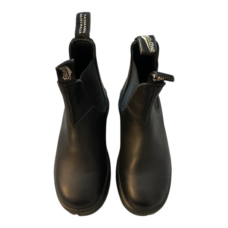 NWOB Blundstone Lug #2240 black leather chelsea boots AU 3.5/US 6.5 - Image 2 of 4