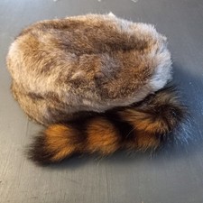 Raccoon Skin Hat, Daniel Boone Style. 23 VG C...