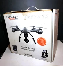 Yuneec Q500 4K Typhoon Drone Quadcopter With Remote And Accessories See Video