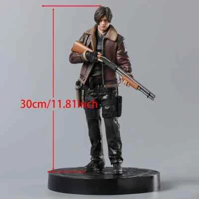 Resident Evil 4 Remake Collector's Edition Leon Statue Figure Box