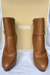 michael kors avery