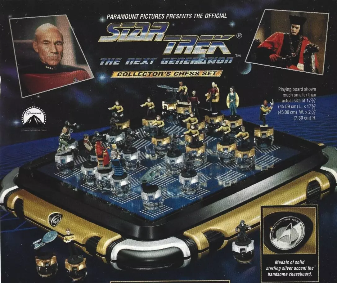 Star Trek Chess  Star trek chess, Chess board, Star trek