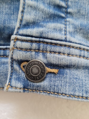 Abercrombie & Fitch Kids Trucker Denim Jacket W/ Hoodie Terry Sleeves Size 11/12 - Picture 4 of 8